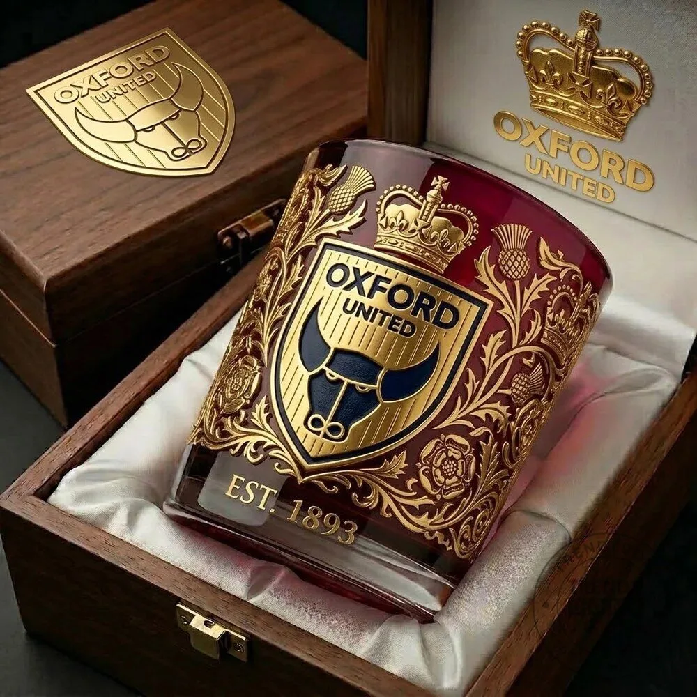 Oxford United Football Club Gold Crest Whiskey Glass