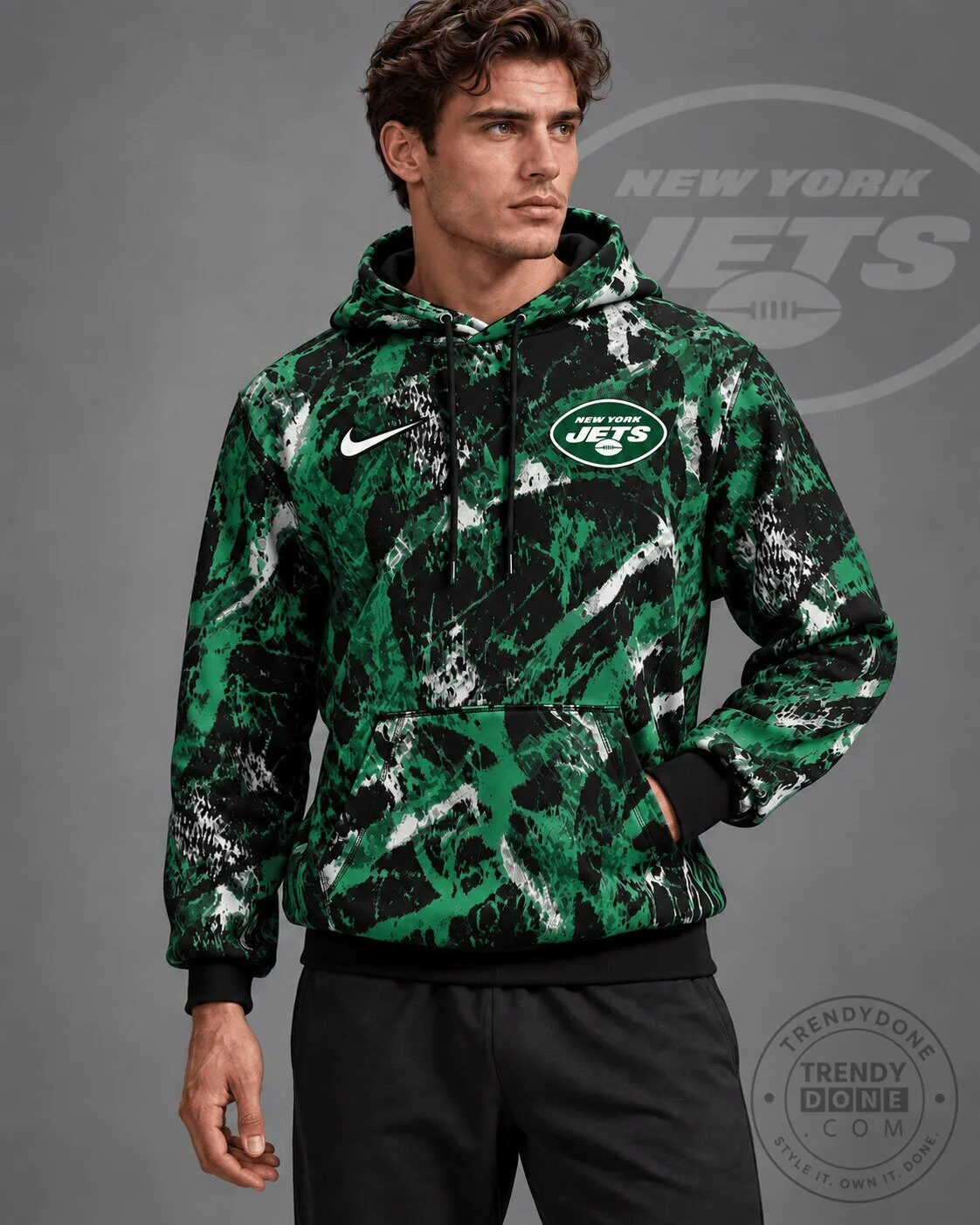 New York Jets NFL Team Crest Distressed Brush Camouflage Pullover Hoodie
