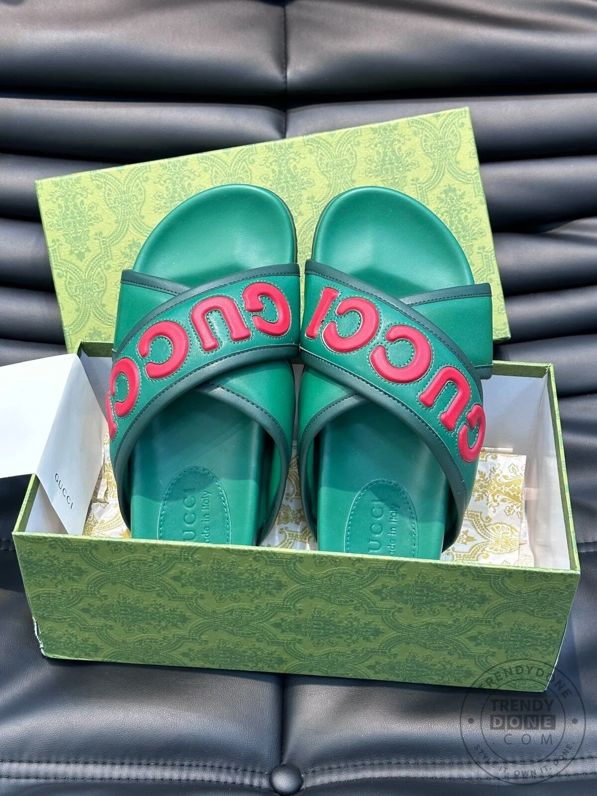 Gucci Green Cross-Strap Slide Sandals for Women 9 Gucci Green Cross-Strap Slide Sandals for Women